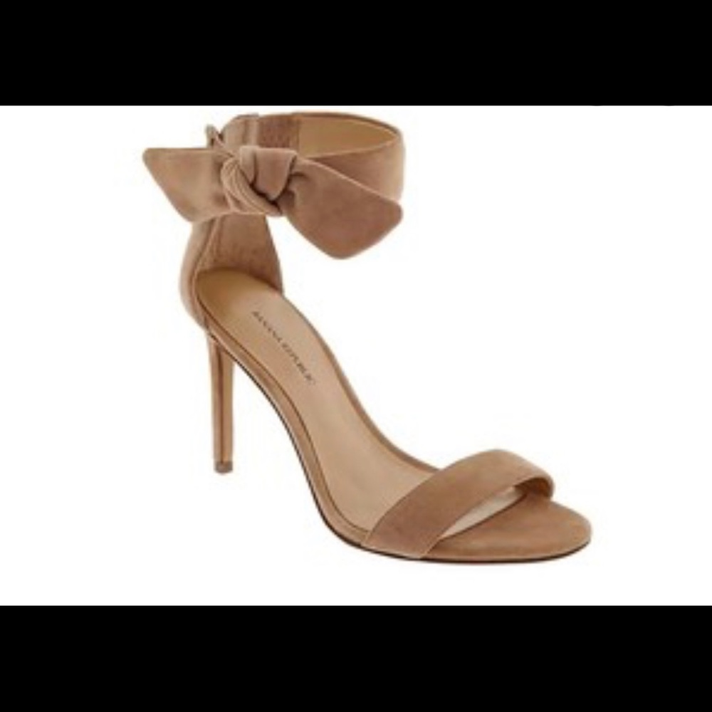 COPY - Banana Republic Nude Sandal